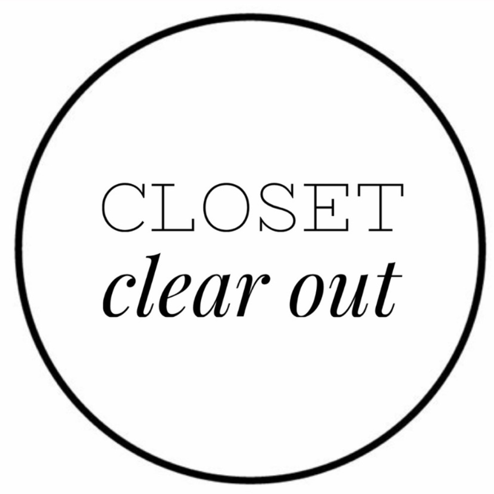 CLOSET CLEAR OUT !!! 🛍